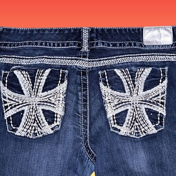 Plus Size Maurice’s Premium Embroidered Jeans Size  15/16 24x29 - Picture 2 of 7